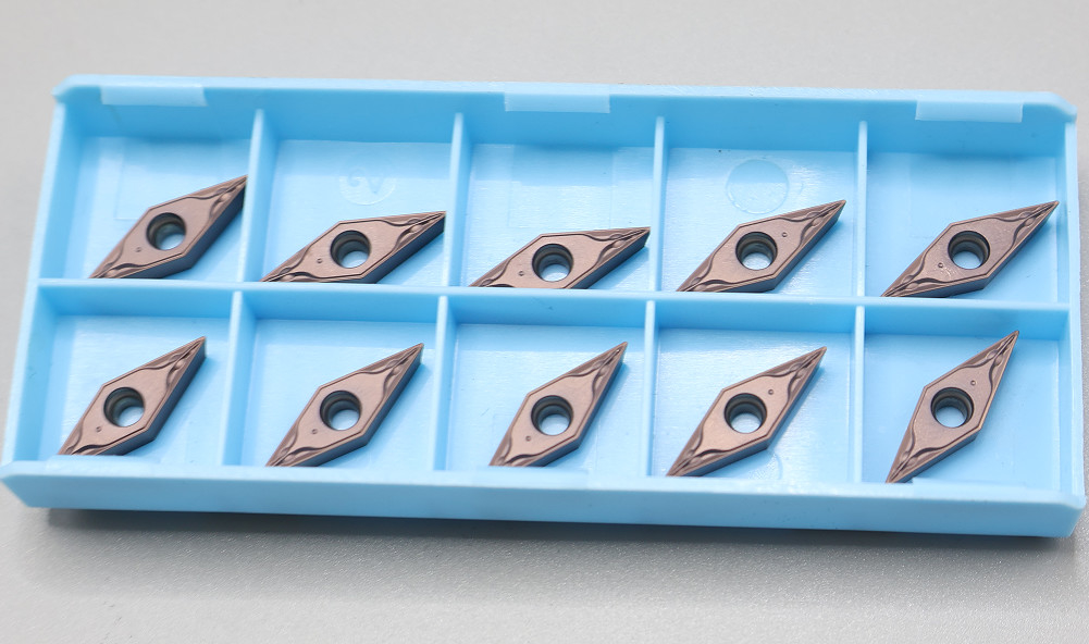 Carbide Turning Inserts  Rhombic 35°  Coating Lathe Carbide Inserts For Finishing Processing On Stainl VBMT110302