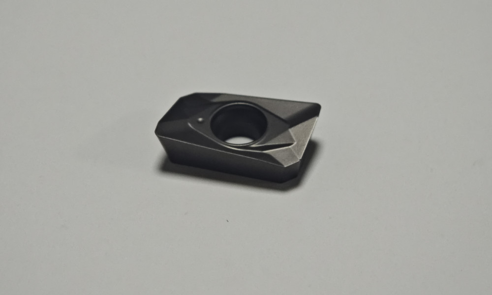Cermet Milling Inserts Set High-Performance Milling Inserts For Steel Alloy Steel APMT1604PDER