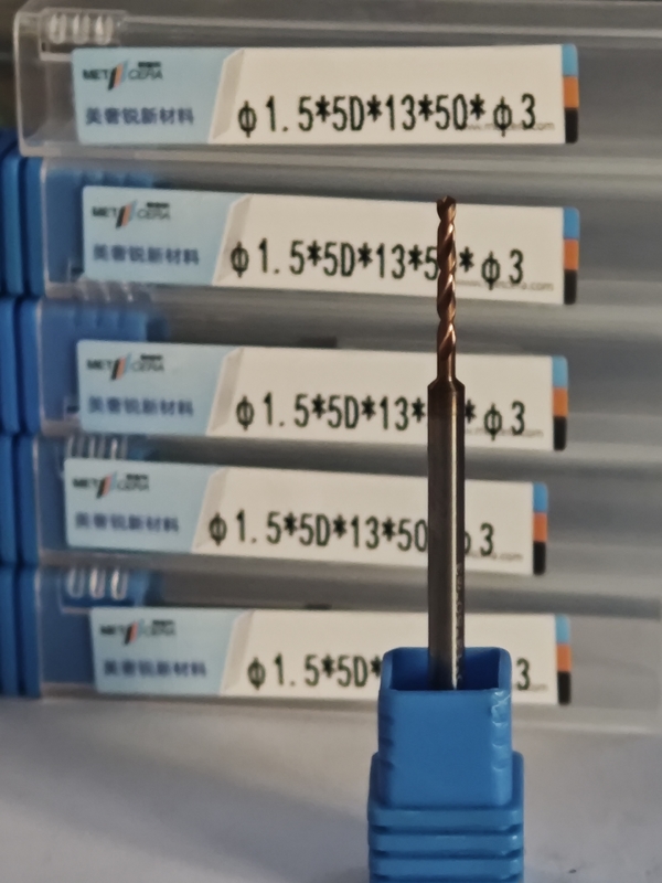 High Performance Carbide Cutting Tool , Carbide Drill , 3D Drill/5D Drill , G-External Coolant Drill- 5D , Φ1.5 X 5D X 13 X 50 X Φ3mm